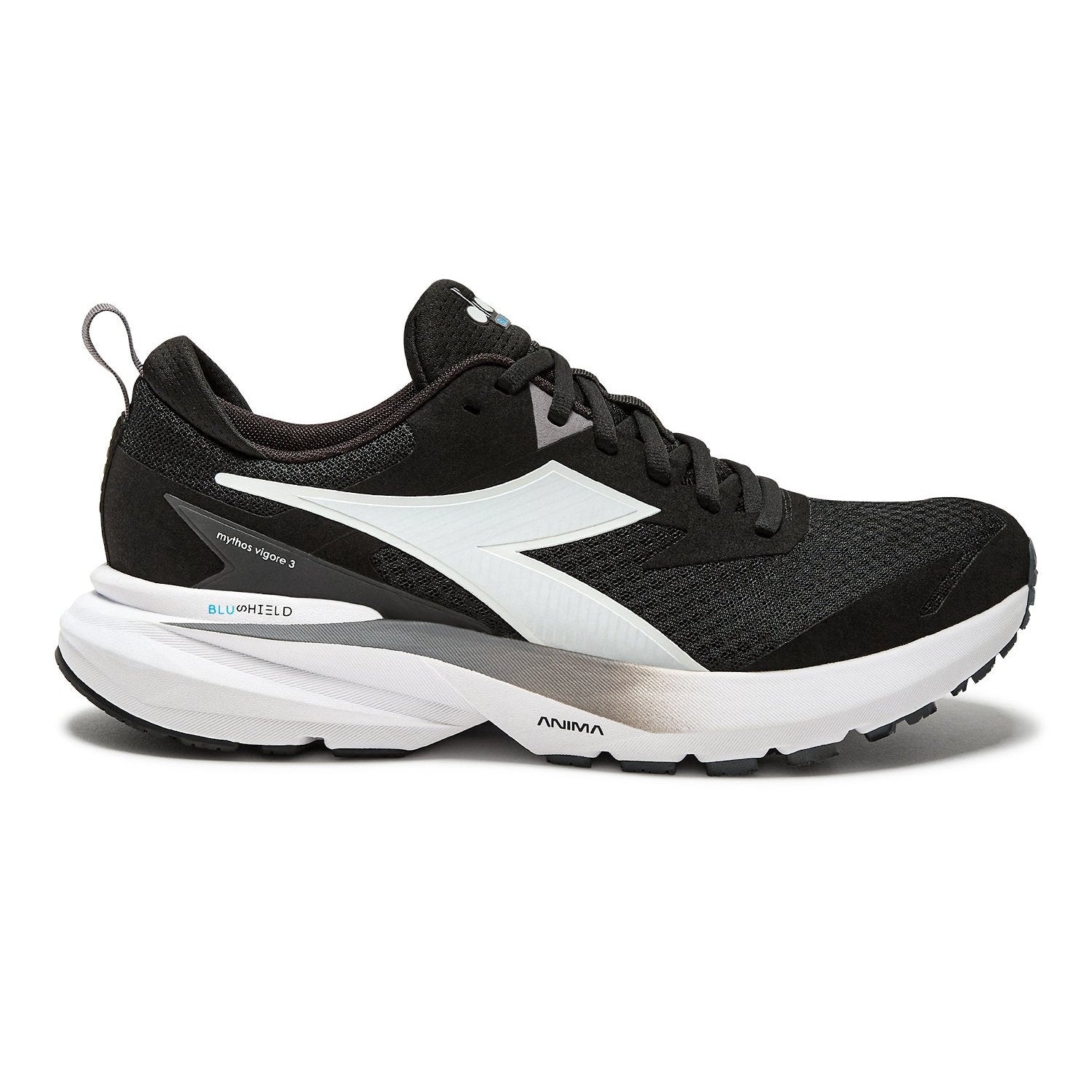 Diadora mythos blushield hip 3 deals