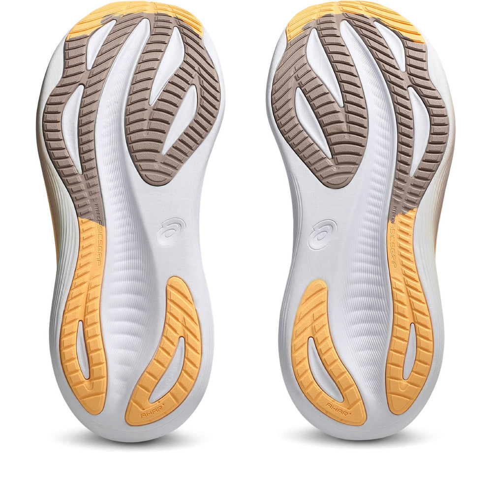 White / Fawn product image 4