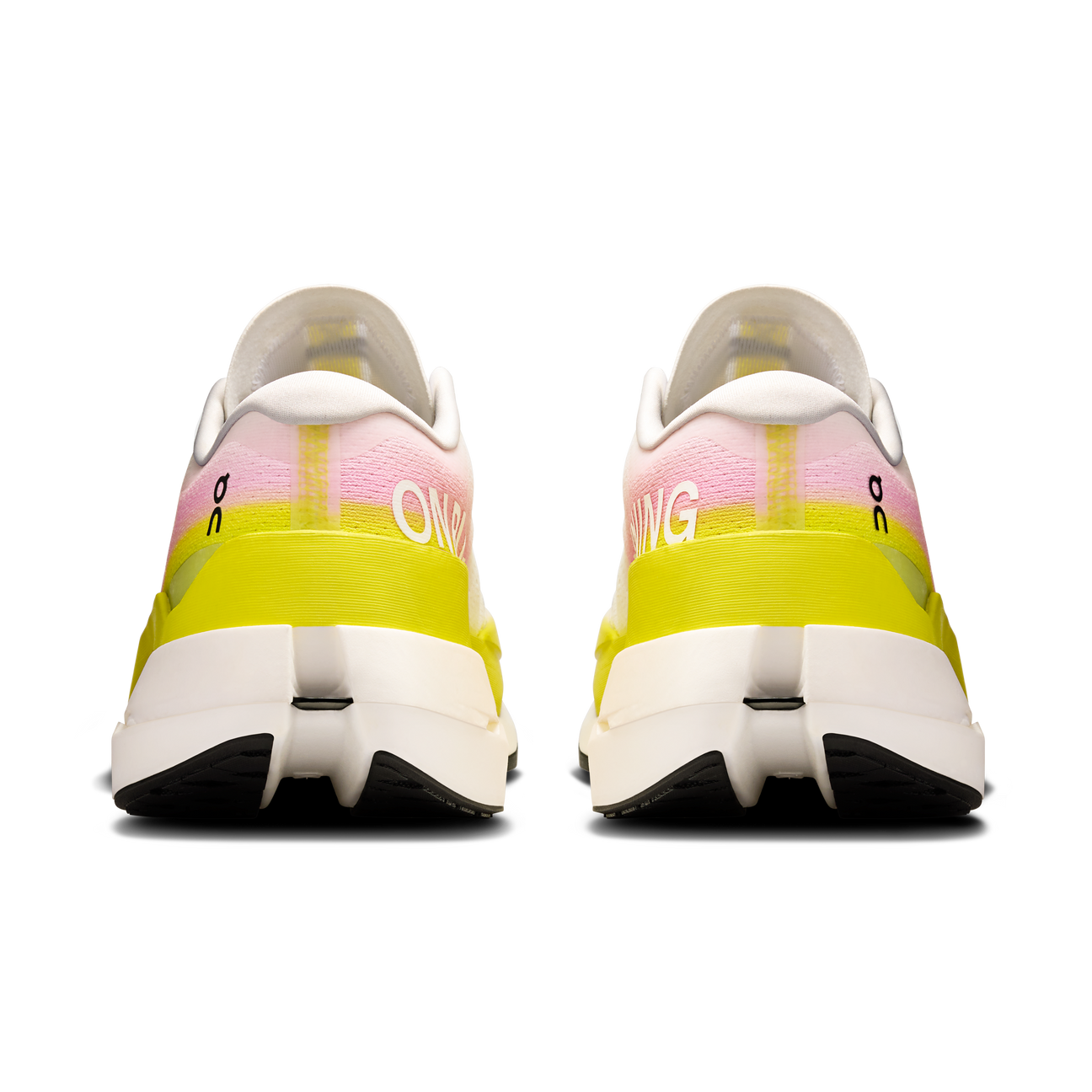 ON Cloudboom Max | Raceday Shoe with Speedboard Plate – Athletic Annex