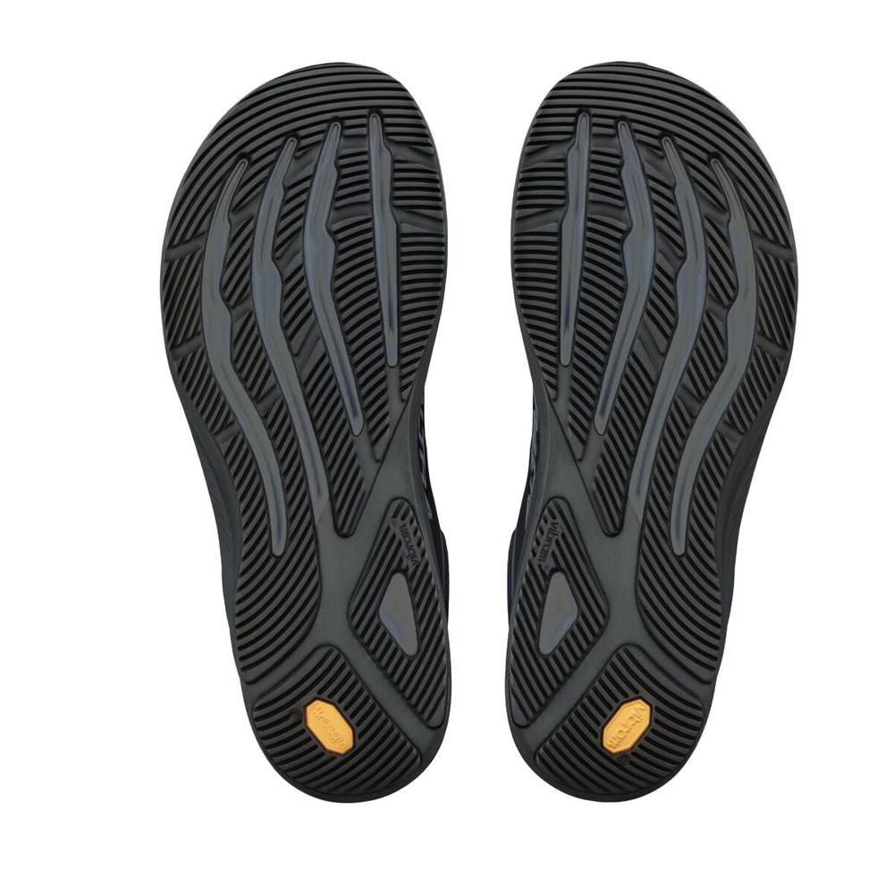 AA Color: BLACK/BLACK/CASTLEROCK | View: Bottom | Sort: 4
