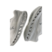 White / White product image 6