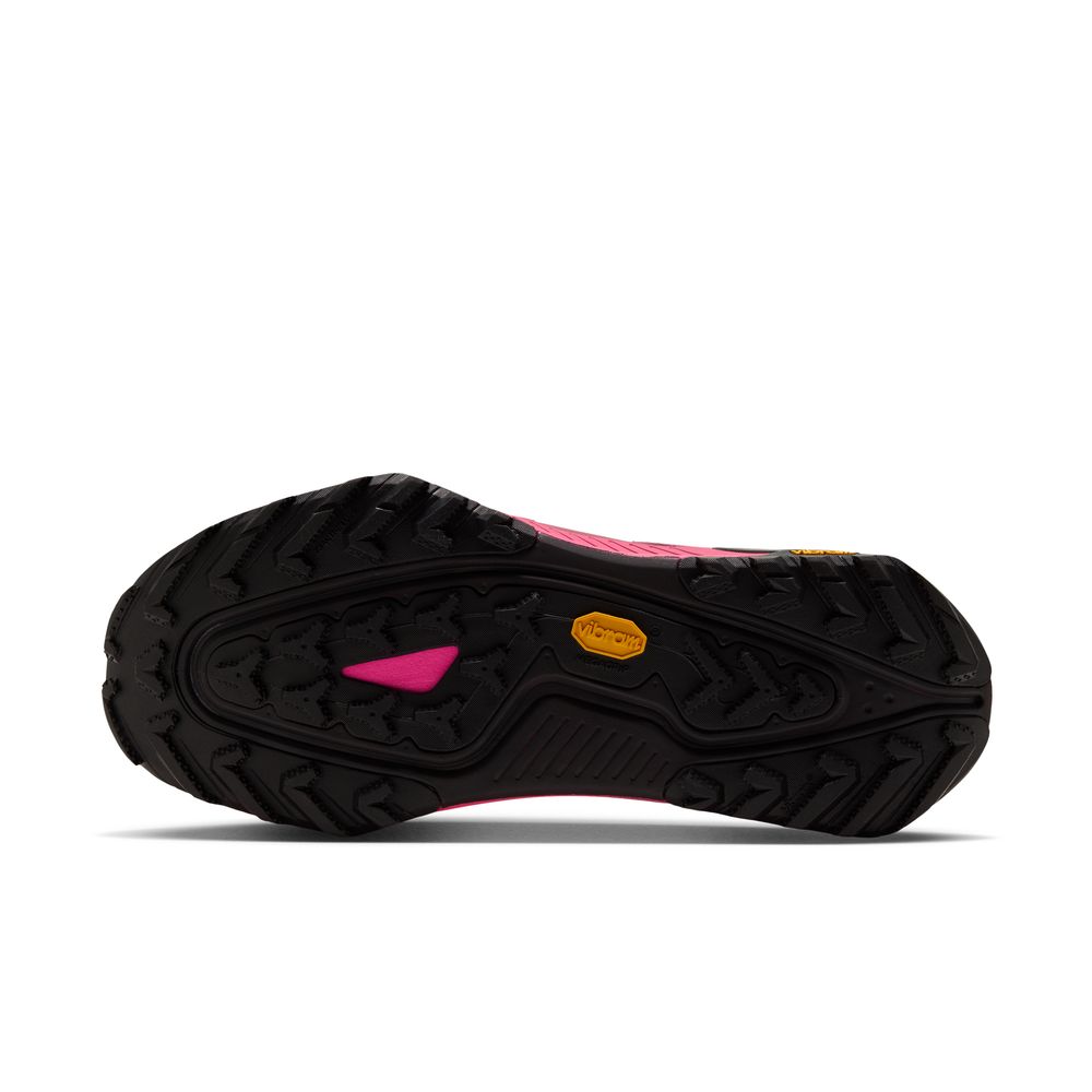 Pure Platinum / Black-hyper Pink product image 4