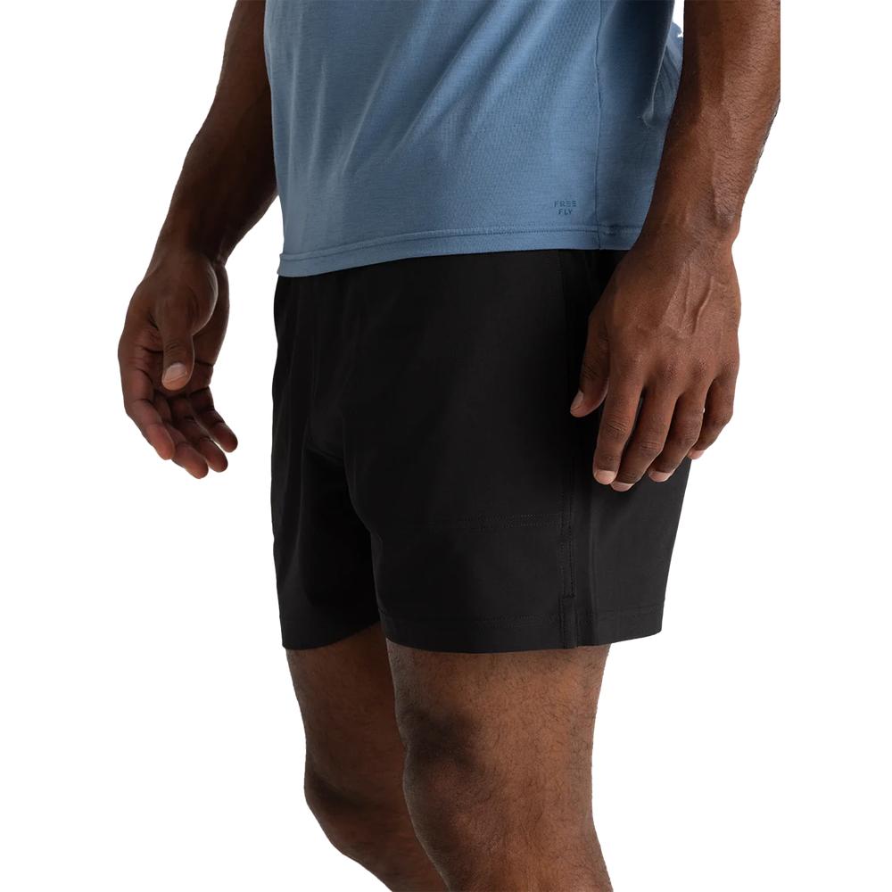 FREE FLY M Lined Active Breeze Short 5.5" - Black - MLABS-5-300
