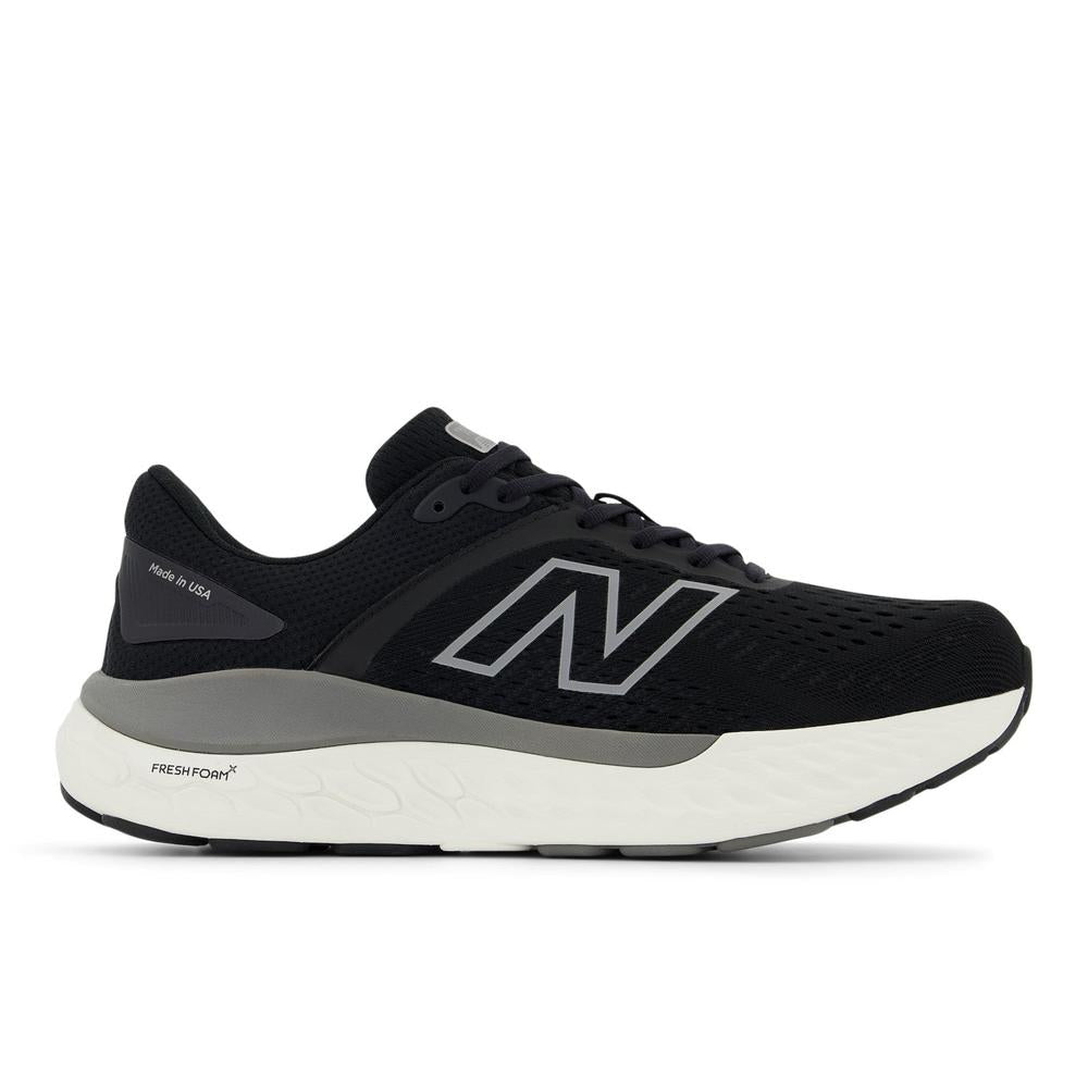 もず NEW BALANCE 1540 v4 | Black | Men's Motion-Control Running Shoes