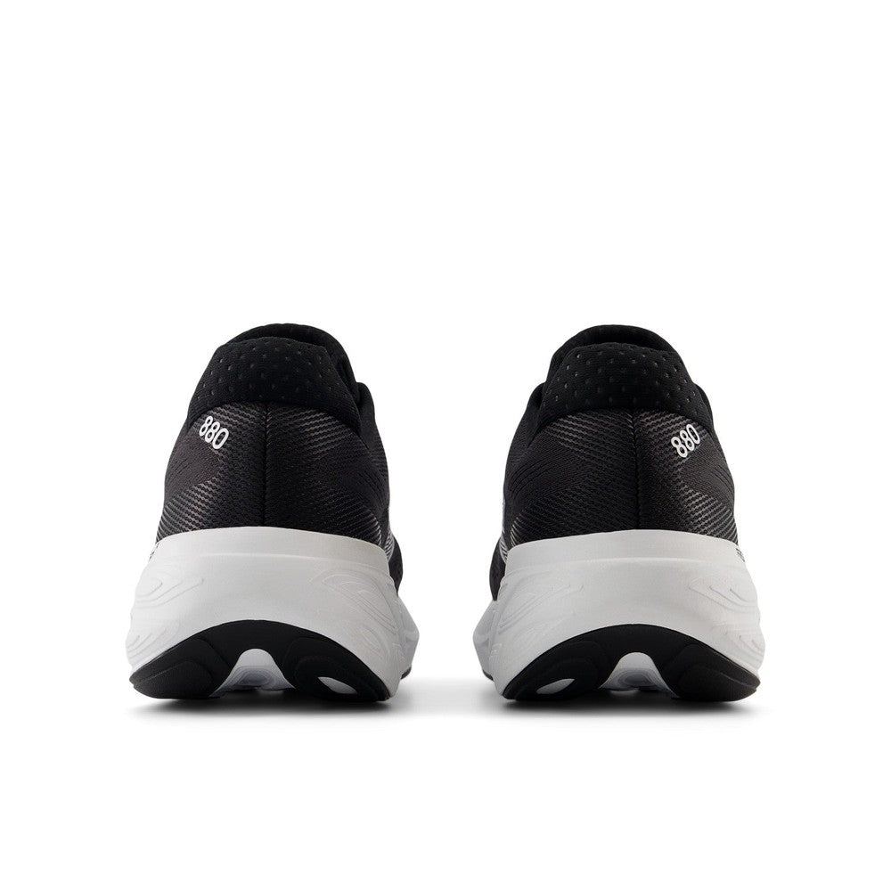 New Balance Fresh Foam X 880v15 | Black/White | Men display picture 1