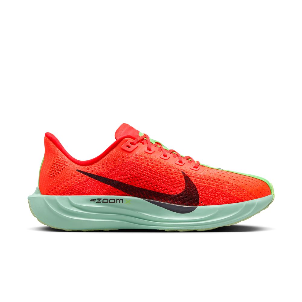 NIKE M Pegasus Plus - BRIGHT CRIMSON/CAVE PURPLE-LIME BLAST - FQ7262-600