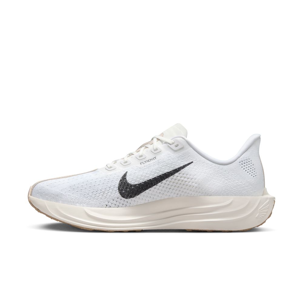 NIKE Men's Pegasus Plus - White-Anthracite-Sail-Lt Orewood Brown - FQ7262-100