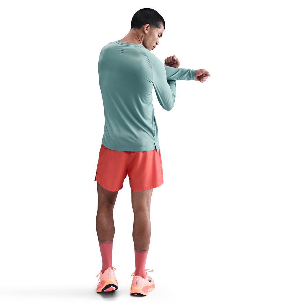 NIKE Men's Stride Dri-FIT ADV Long-Sleeve - HV2702-017